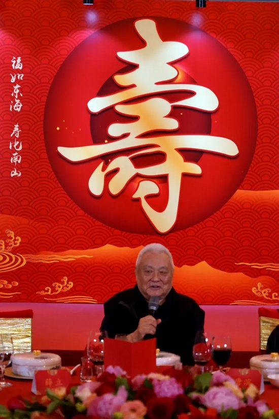 了解美狮贵宾会拥有成熟酷炫的美术风格